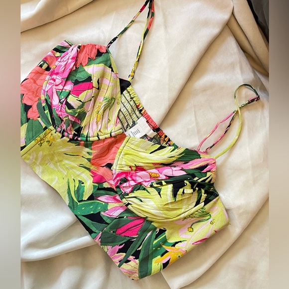 H&M Floral Chiffon Top - Picture 2 of 4